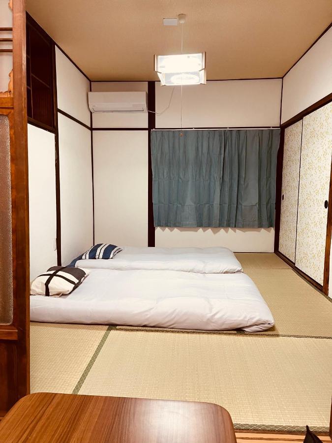 距离namba Shinsaibashi麗子民宿 Oszaka Kültér fotó